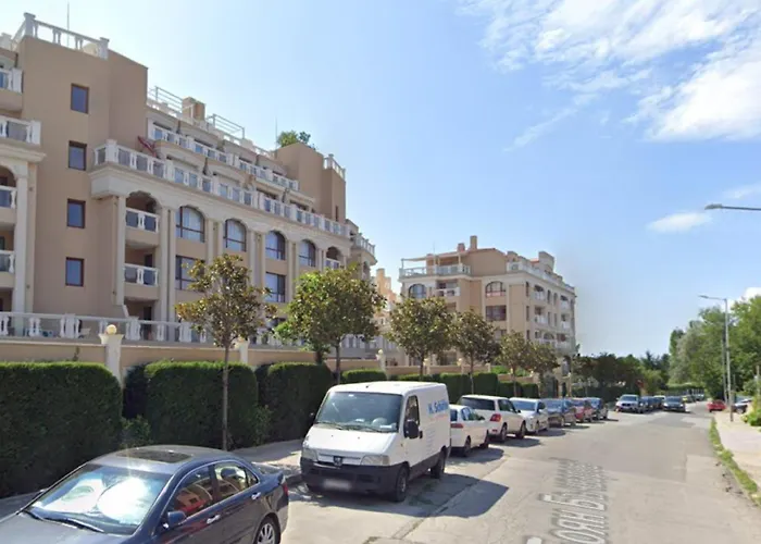 Апартаменти La Sea View & Beachfront