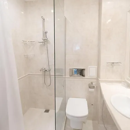 La Sea View & Beachfront Apartament *