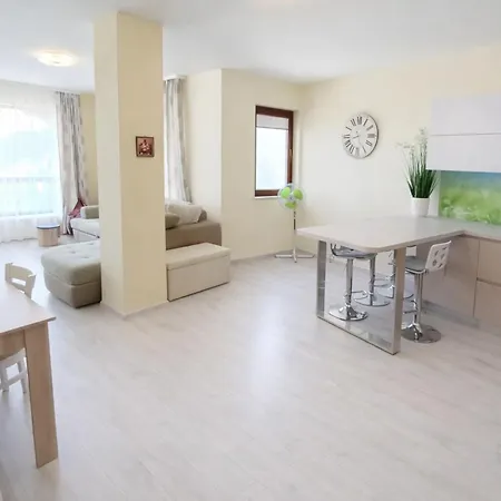 Apartament La Sea View & Beachfront *