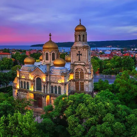 La Sea View & Beachfront Апартаменти