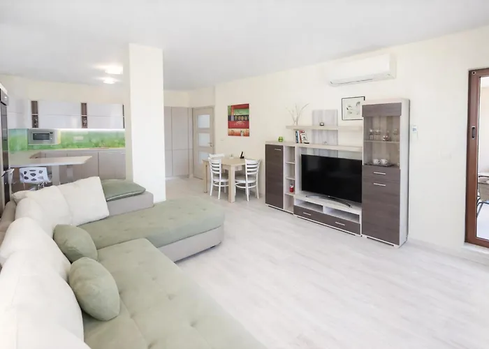 Apartment La Sea View & Beachfront *