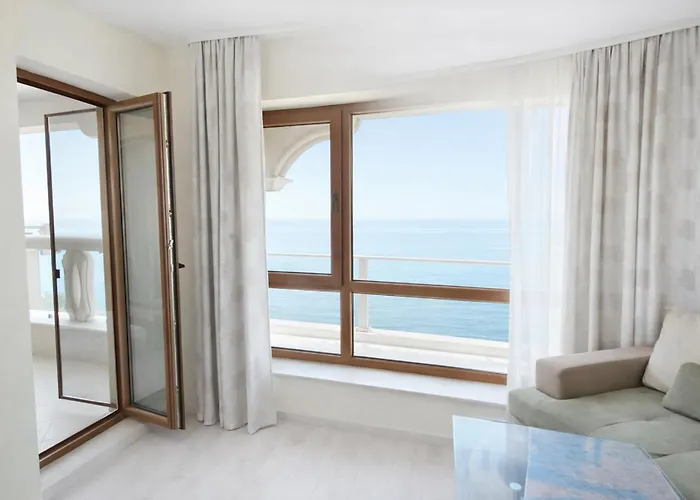 La Sea View & Beachfront * Varna